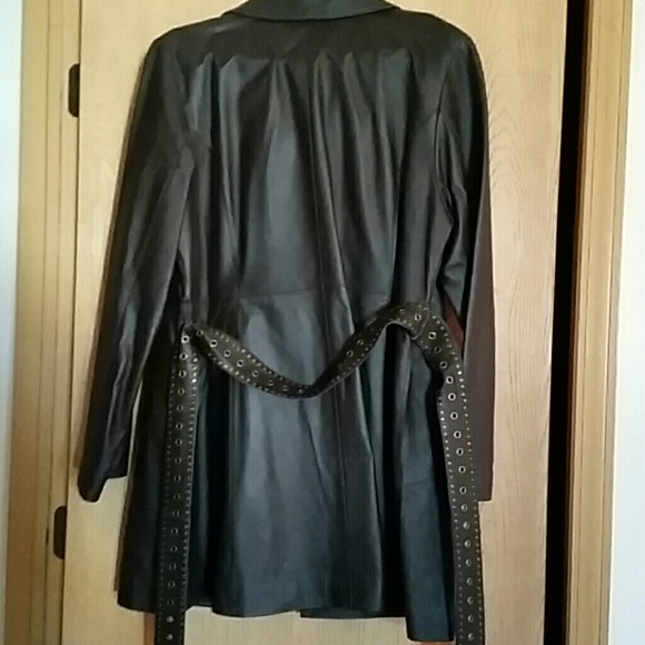 Chadwicks leather coat - Picture 4 of 4